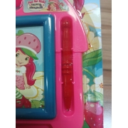 Strawberry Shortcake:  สตรอเบอรี่ ช็อทเค้กกับช่วงเวลาแสนพิเศษ + กระดานเขียน **รบกวนเลื่อนดูสภาพหนังสือก่อนการสั่งซื้อ**